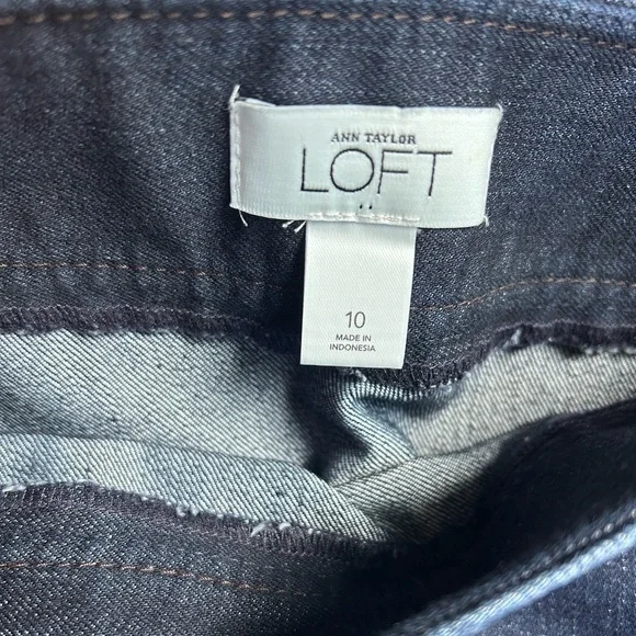 Ann Taylor Denim Skirt - Picture 3 of 7